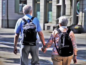 Private Krankenversicherung im Alter: Wie Senioren der Kostenfalle entkommen